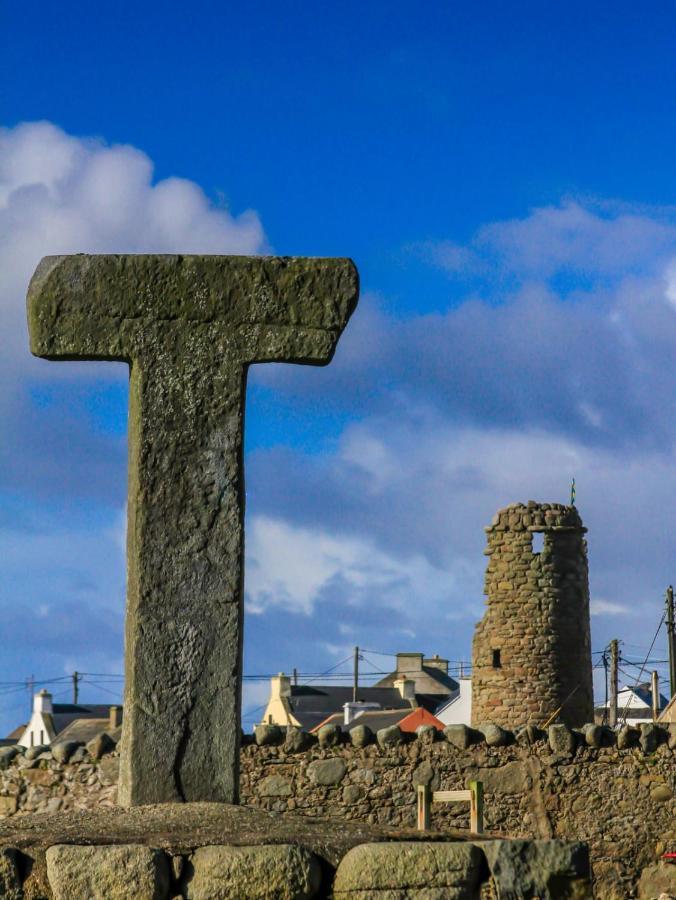 Ostan Oilean Thorai Tory Island Hotel West Town  ภายนอก รูปภาพ
